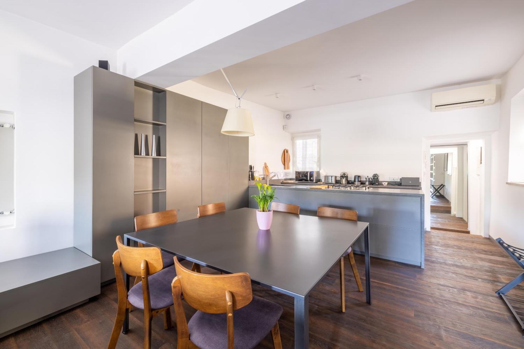 Apartment Farnesi Terrace Penthouse Rom